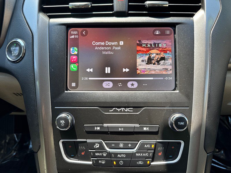 Used 2019 Ford Fusion SEL FWD image 22