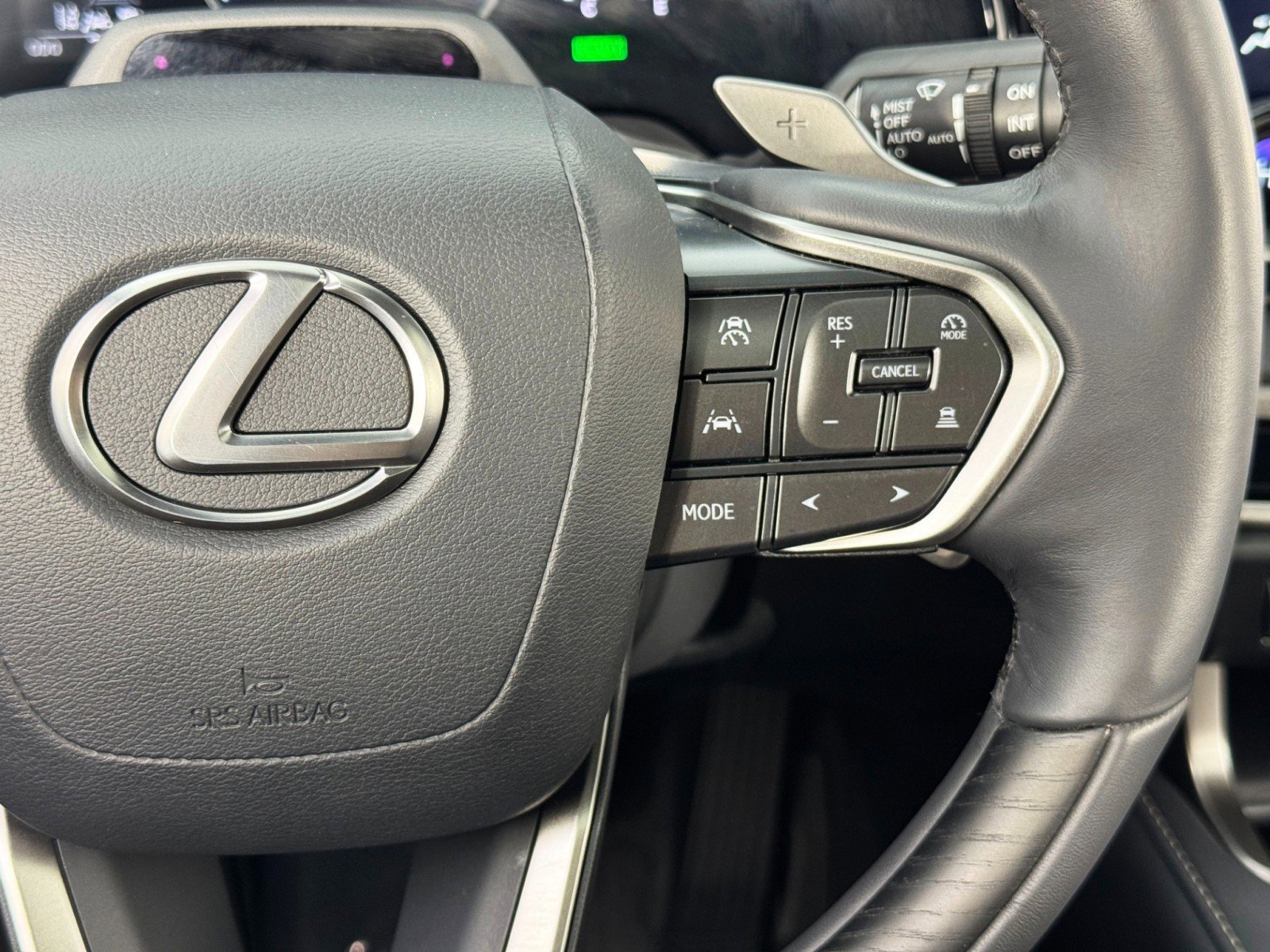 Used 2024 Lexus RX 350h w/ Convenience Package AWD/4WD image 23