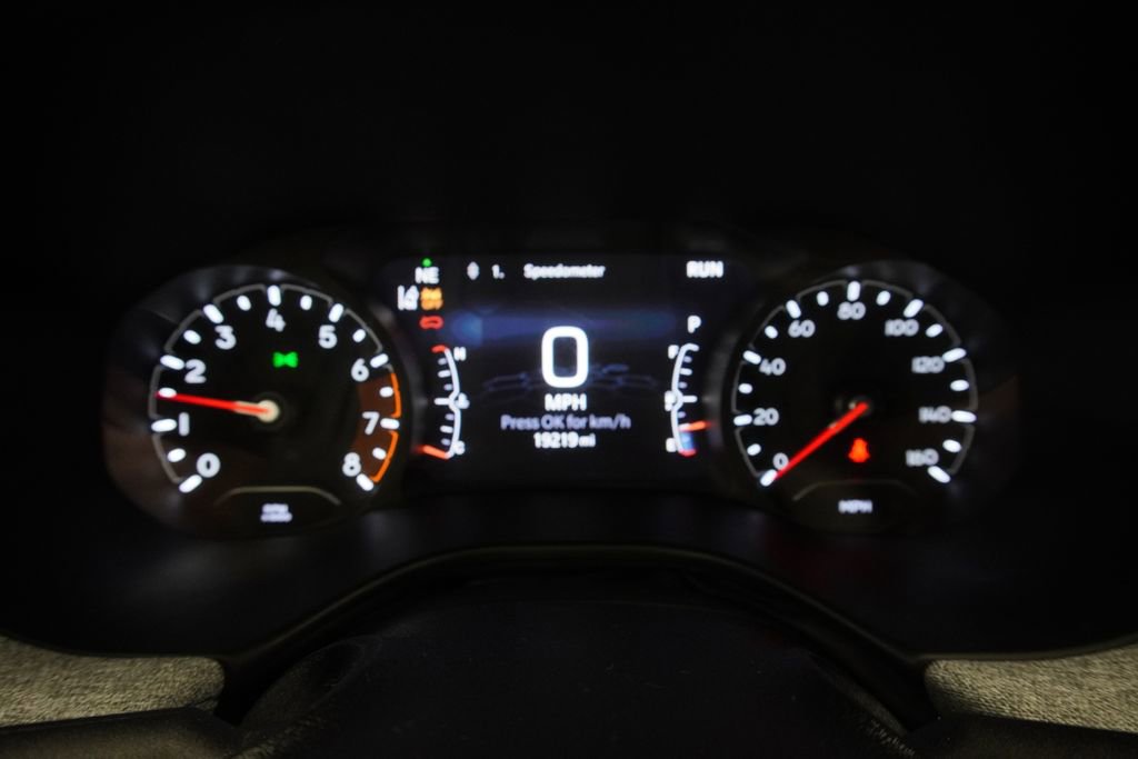 Used 2025 Jeep Compass Latitude AWD/4WD image 29