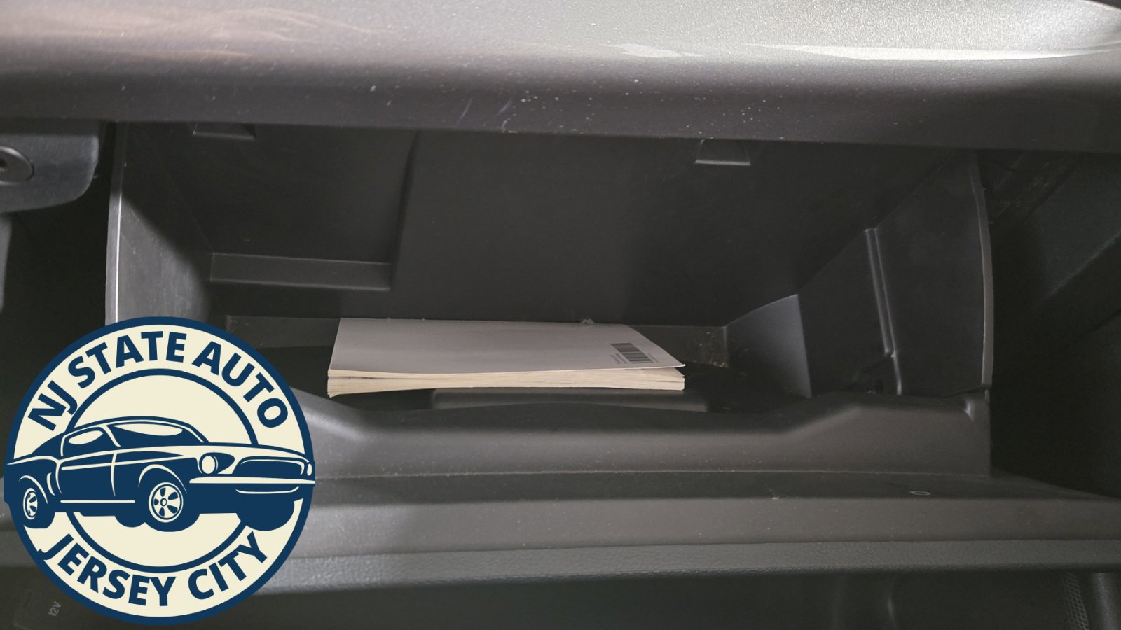 Used 2024 Ford Edge SEL image 16