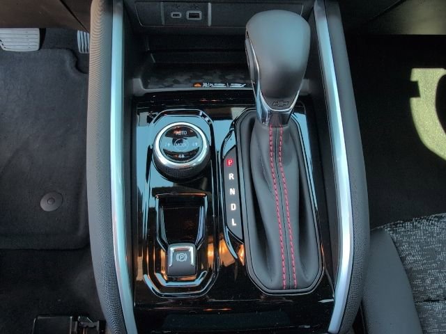 New 2026 Chevrolet Colorado Z71 w/ Technology Package AWD/4WD image 24