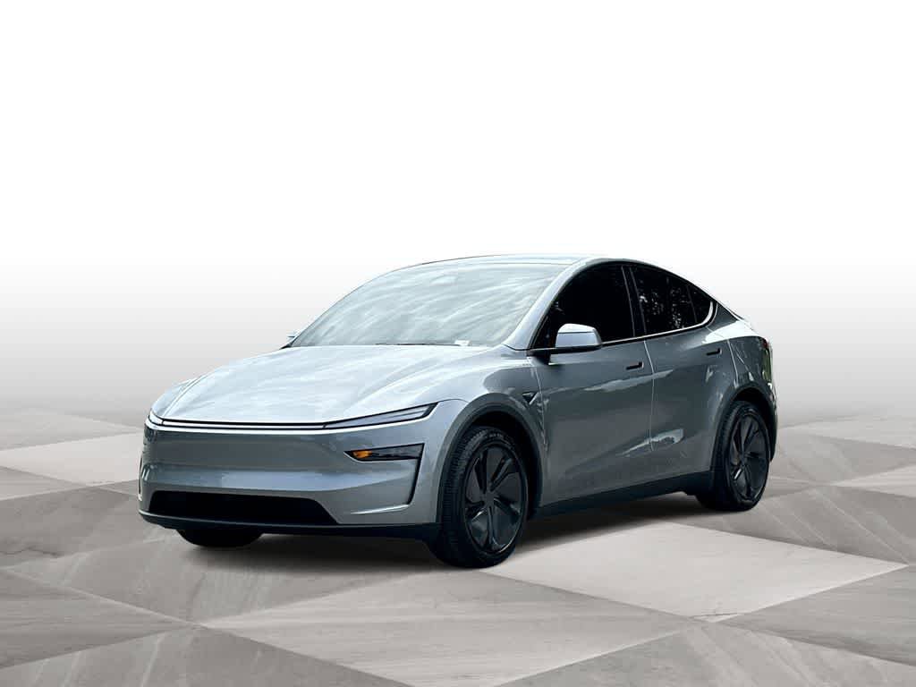 Used 2026 Tesla Model Y Long Range RWD image 4
