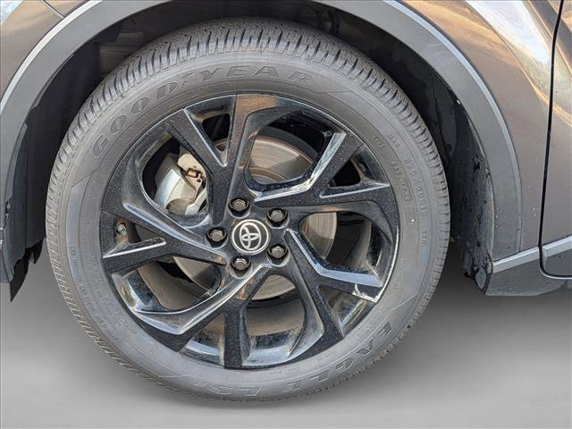 Used 2021 Toyota C-HR Nightshade image 19