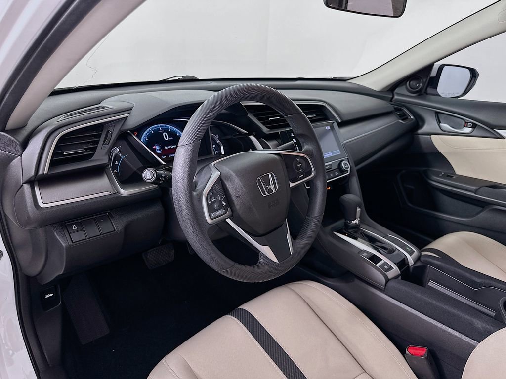 Used 2018 Honda Civic EX image 9