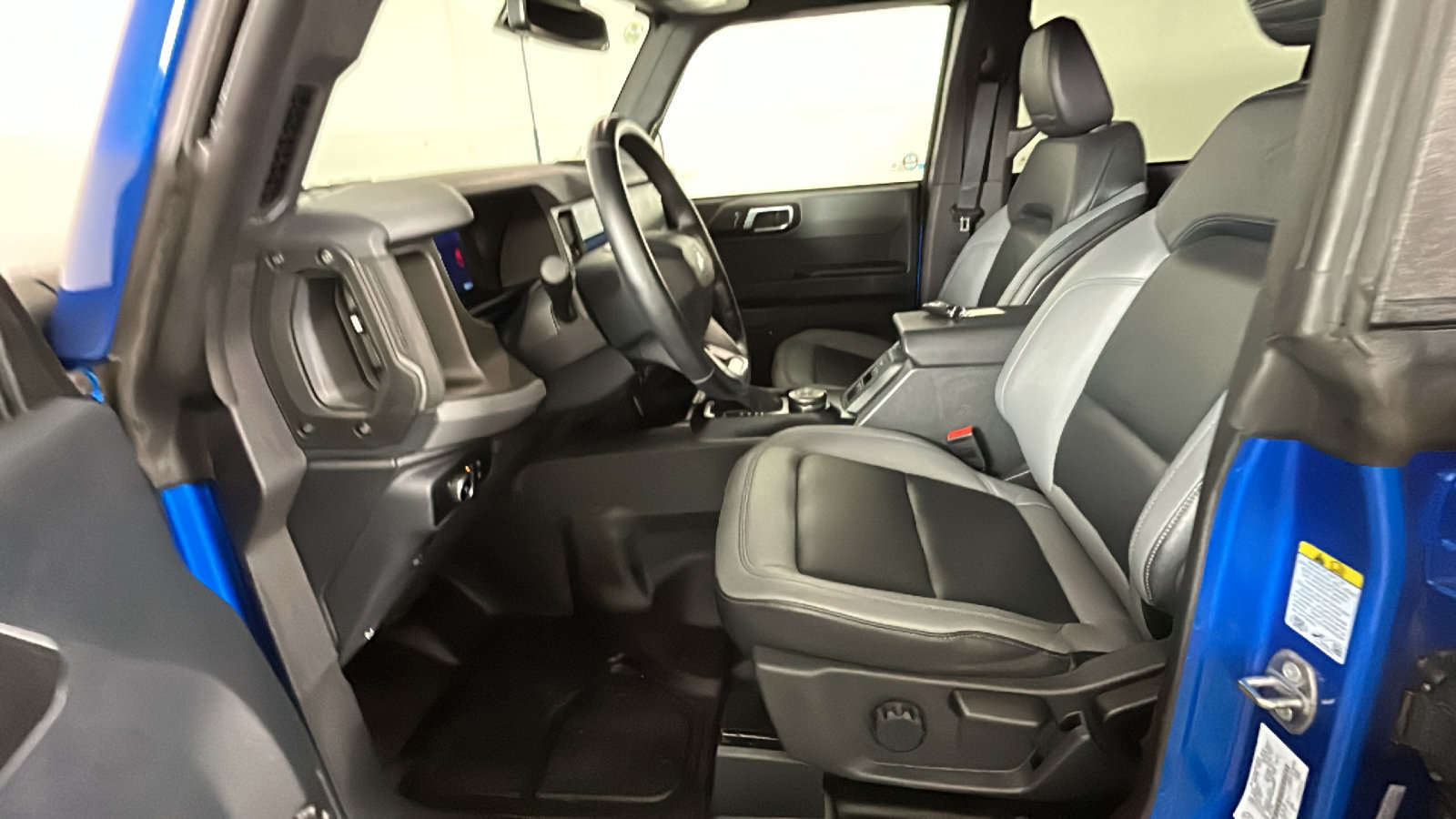 Used 2024 Ford Bronco Big Bend AWD/4WD image 11