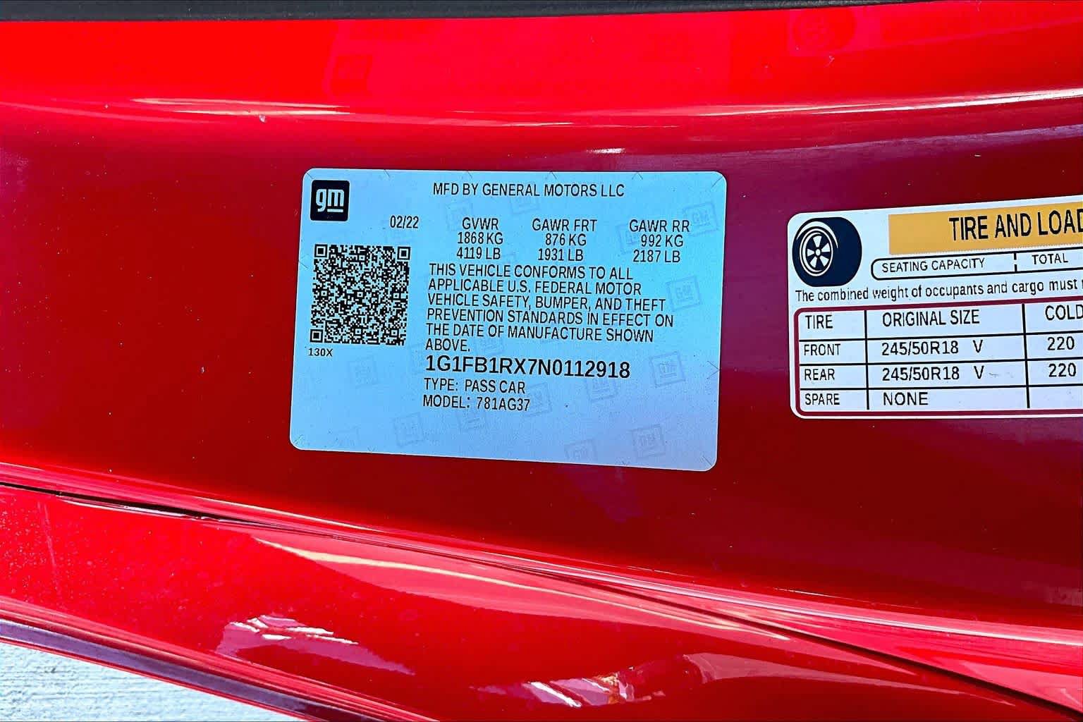 Used 2022 Chevrolet Camaro LT RWD image 32