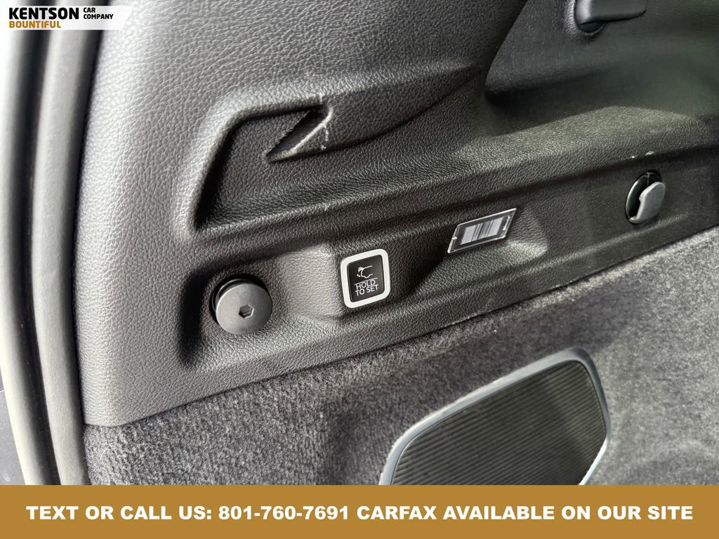 Used 2024 Jeep Grand Cherokee L Overland w/ Trailer Tow Package image 41