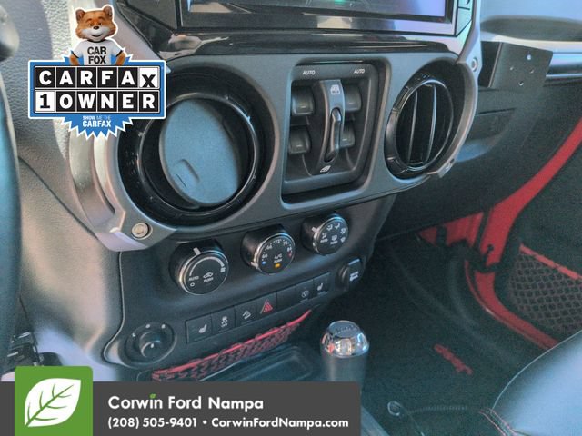 Used 2018 Jeep Wrangler Unlimited Rubicon AWD/4WD image 17