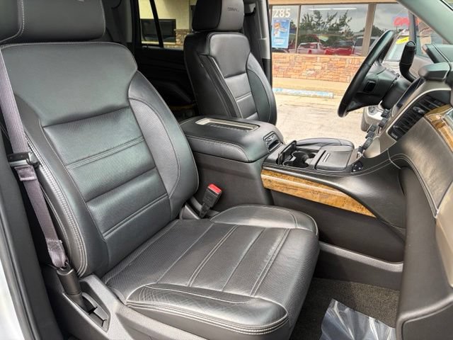 Used 2017 GMC Yukon Denali w/ Open Road Package AWD/4WD image 43