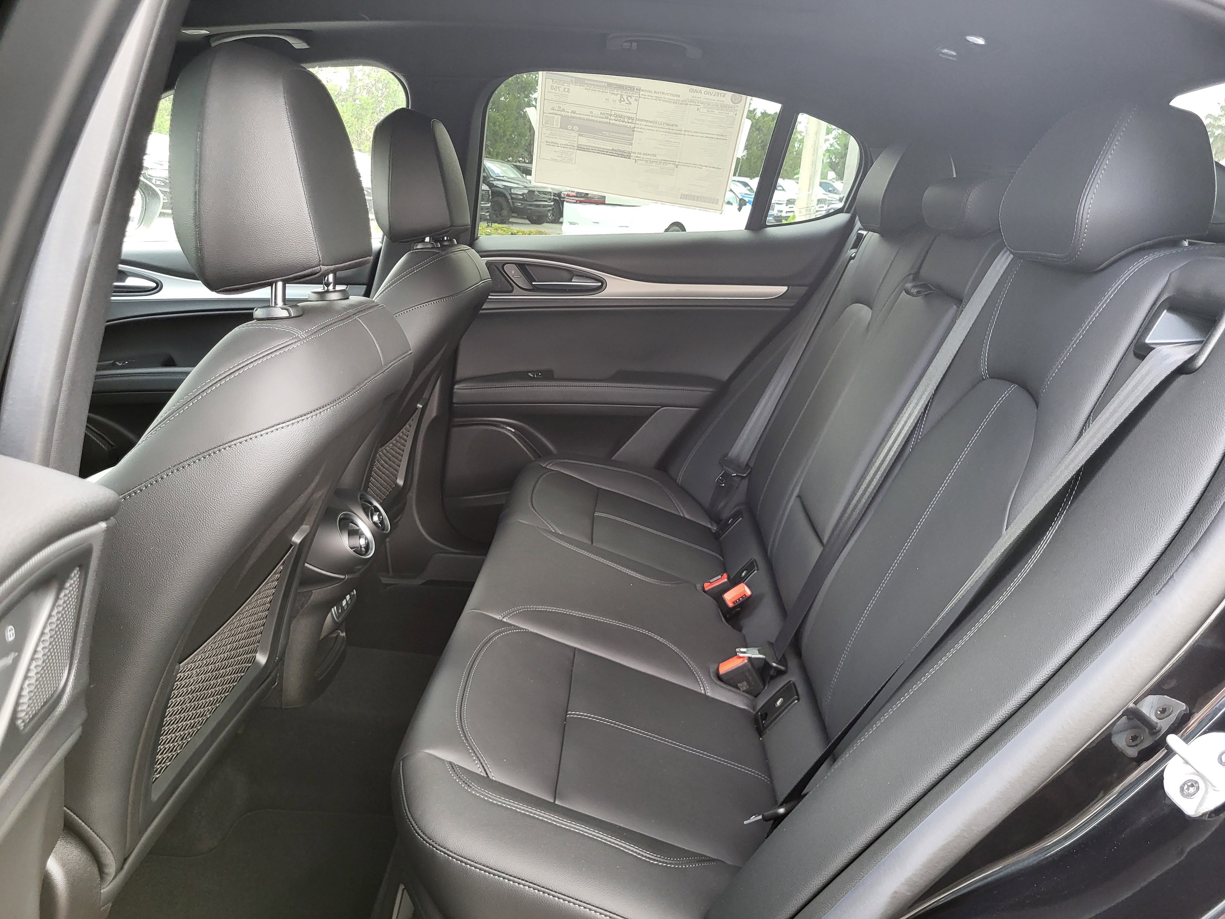 New 2025 Alfa Romeo Stelvio Sprint image 37