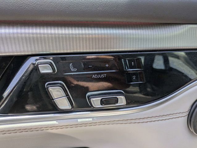 Used 2023 Jeep Grand Wagoneer L 4WD w/ Flexible Seating Group image 22