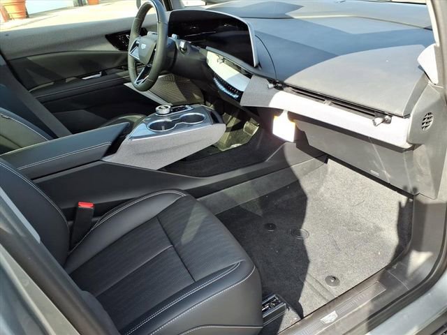 New 2026 Cadillac Optiq Sport 2 AWD/4WD image 22