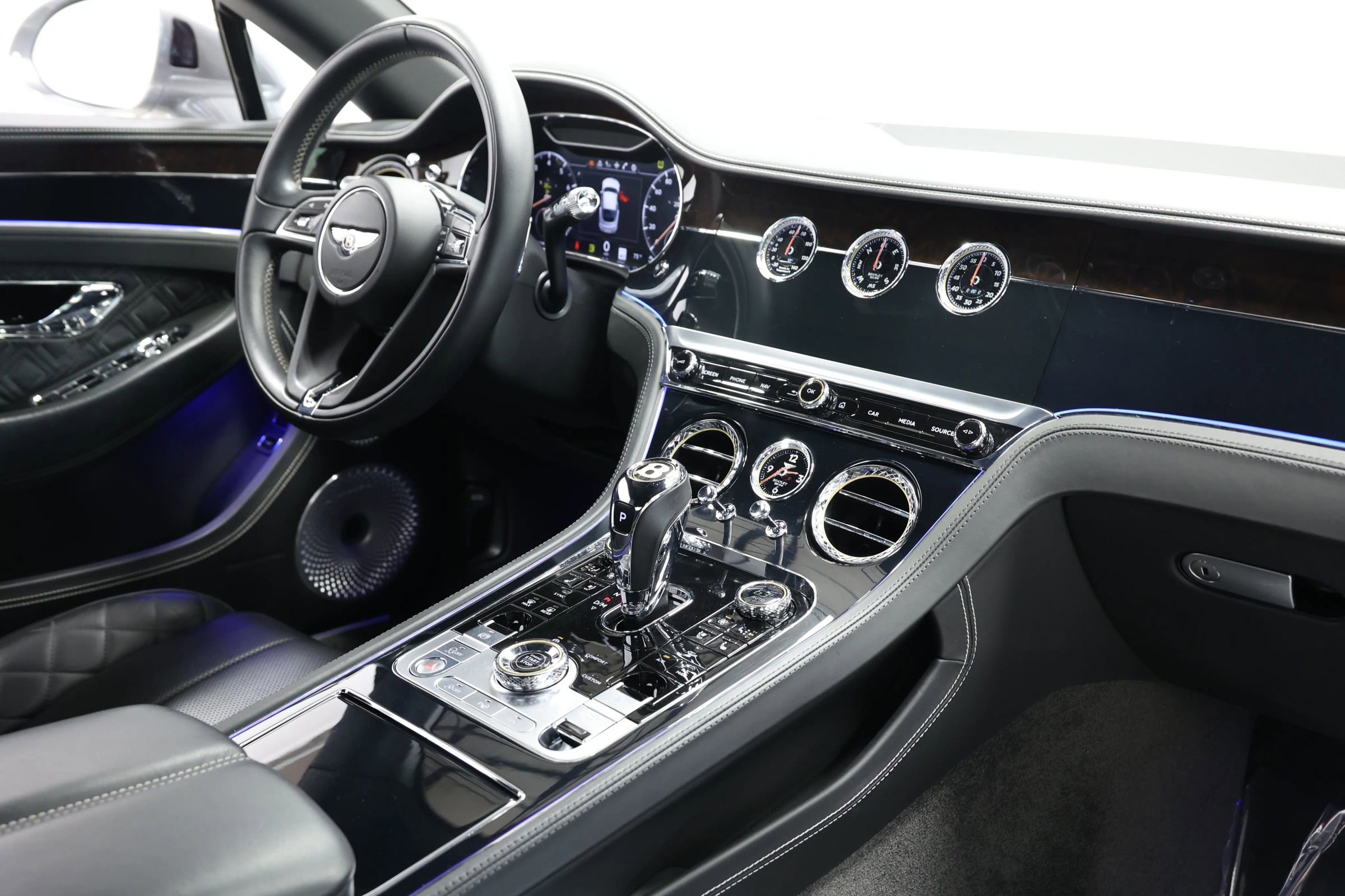 Used 2020 Bentley Continental GT image 92