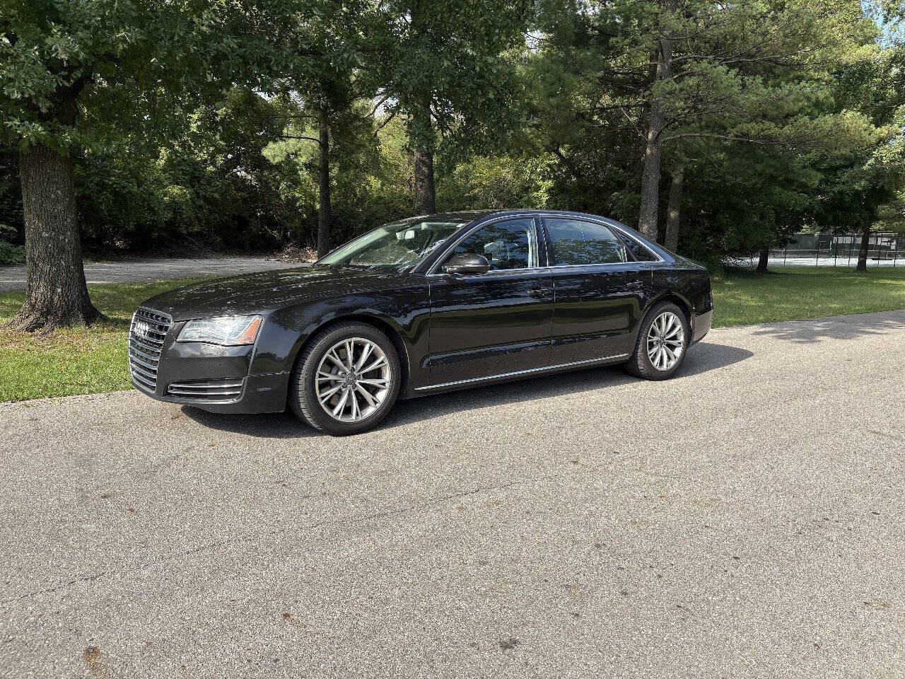 Used 2012 Audi A8 L 4.2 AWD/4WD image 12