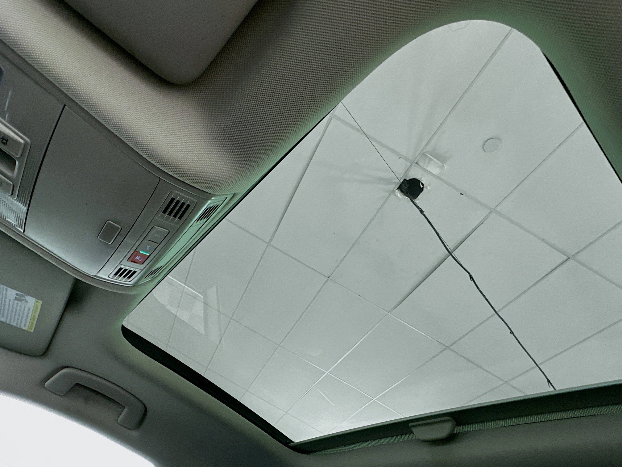 Used 2024 Volkswagen Jetta SE image 23