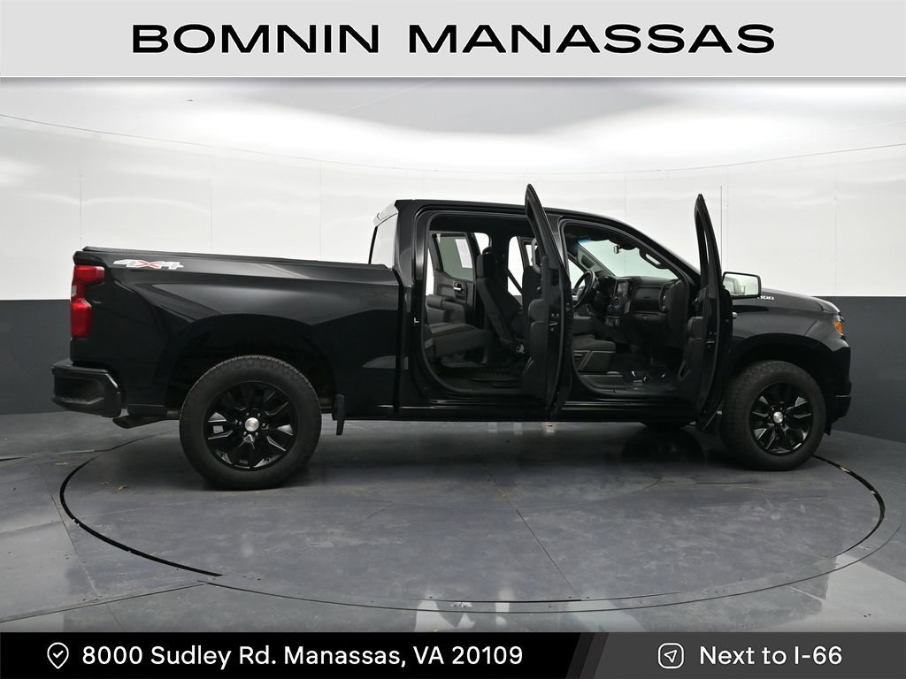 Used 2022 Chevrolet Silverado 1500 Custom image 38