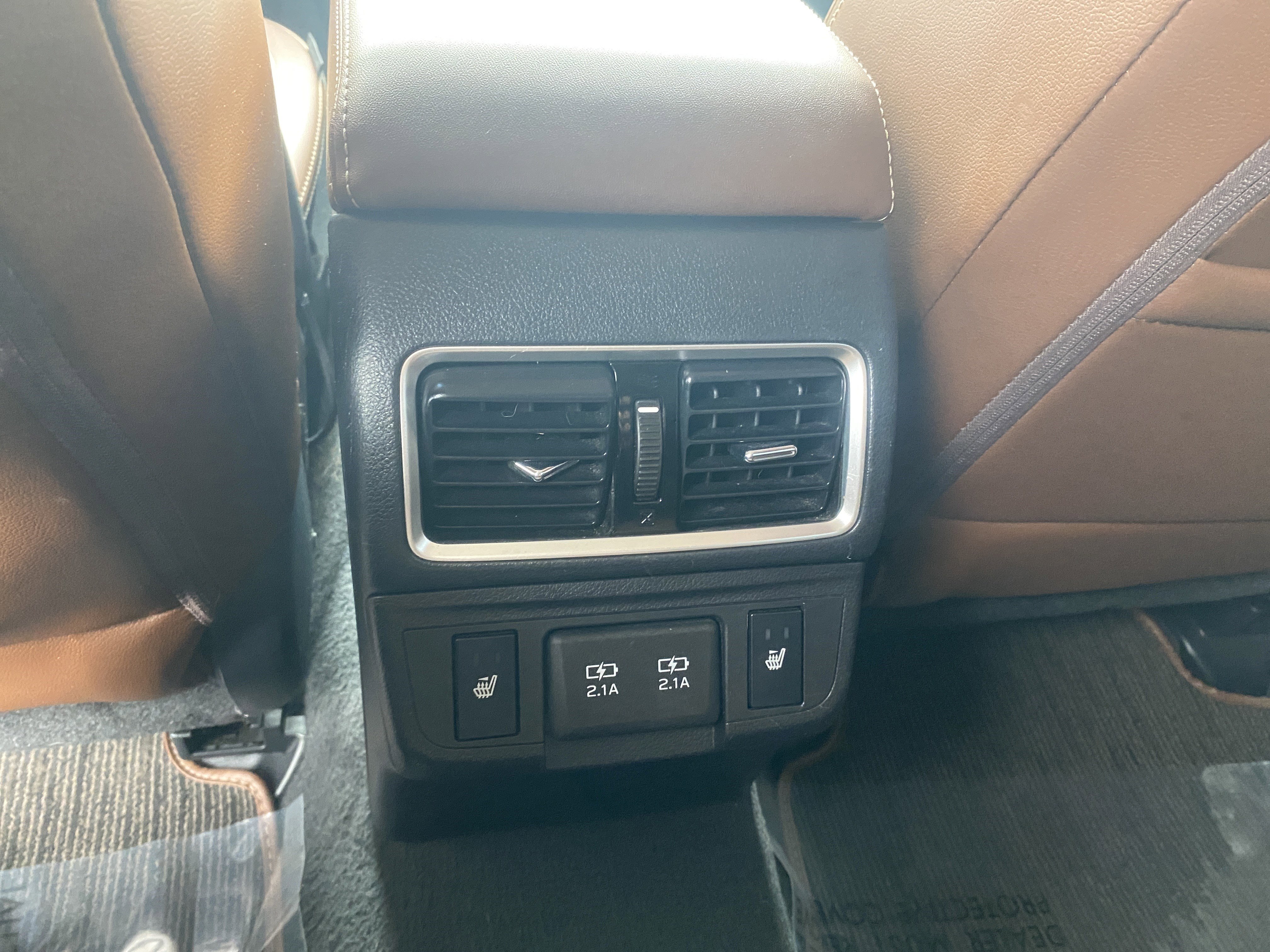 Used 2019 Subaru Outback 3.6R Touring AWD/4WD image 32