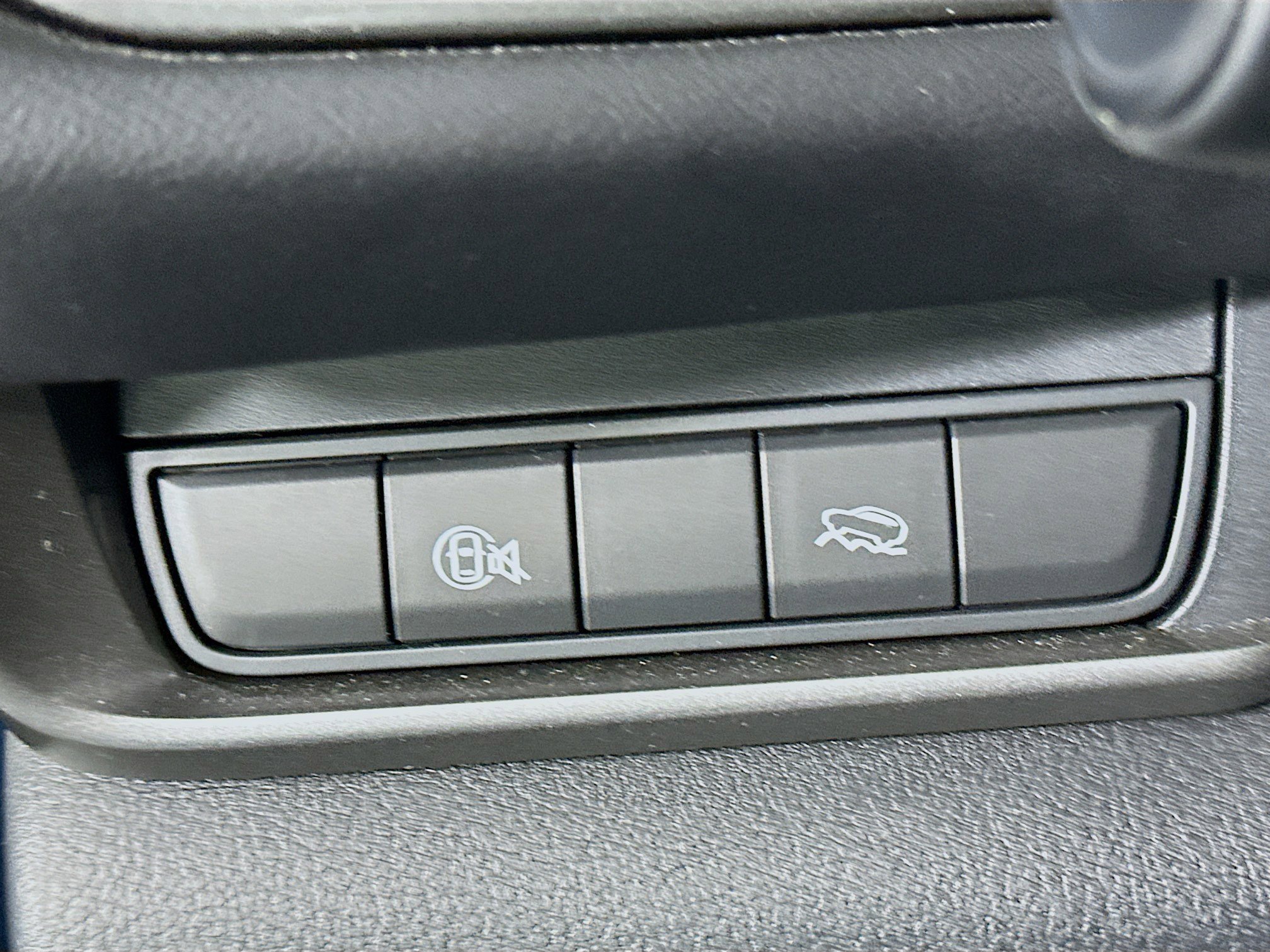 Used 2025 MAZDA CX-30 AWD 2.5 S w/ Select Sport Pkg image 17