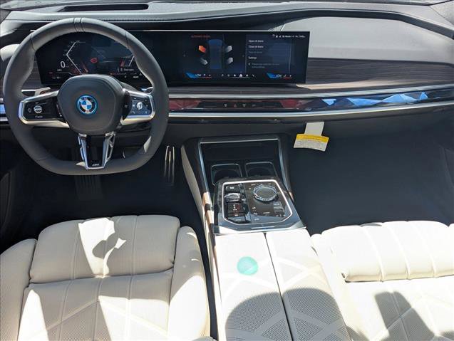 New 2026 BMW i7 xDrive60 w/ Executive Package image 14