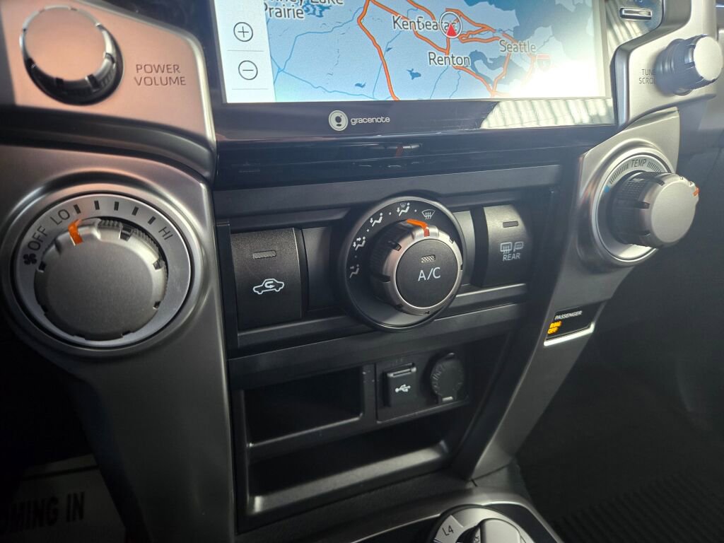 Used 2024 Toyota 4Runner SR5 Premium w/ Moonroof Package image 17
