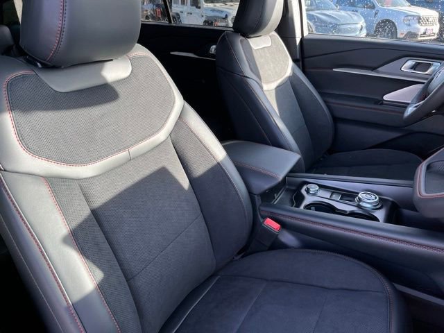 New 2026 Ford Explorer ST w/ Sun And Sound Package image 24