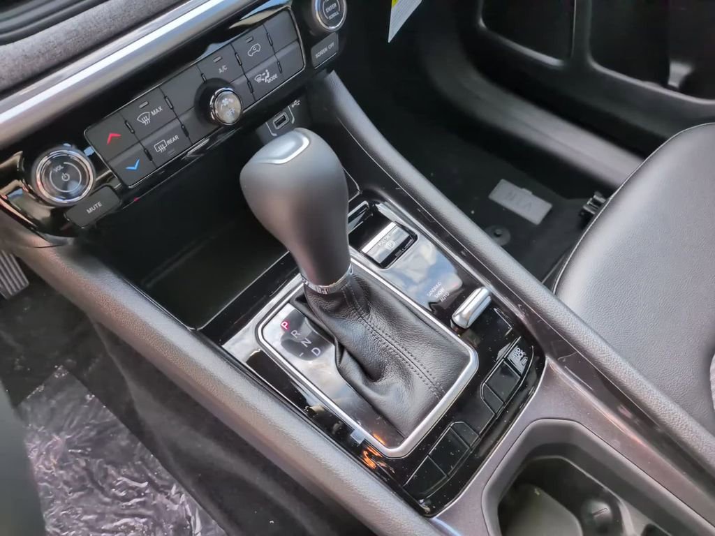 New 2026 Jeep Compass Latitude AWD/4WD image 28