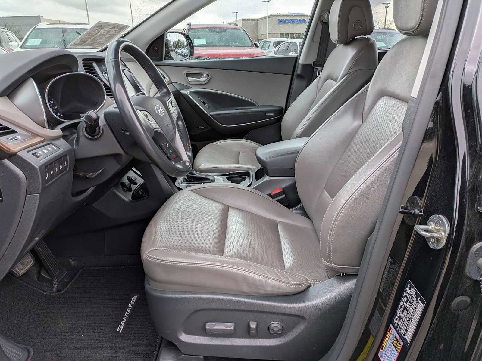 Used 2018 Hyundai Santa Fe AWD w/ SE Ultimate Tech Package 03 image 15