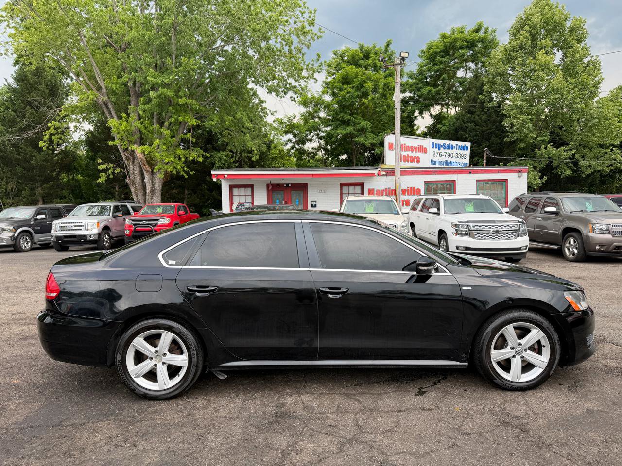 Used 2014 Volkswagen Passat 1.8T Wolfsburg Edition FWD image 4
