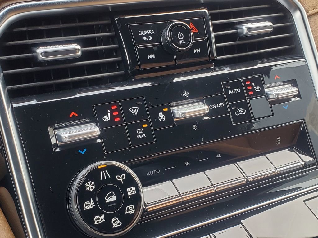 New 2026 Nissan Armada SL w/ Captain's Chari Seat Package image 28