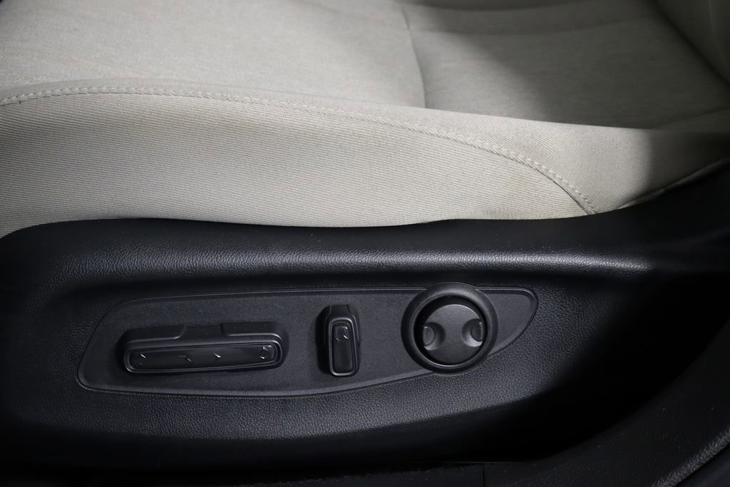 Used 2024 Honda Accord EX image 19