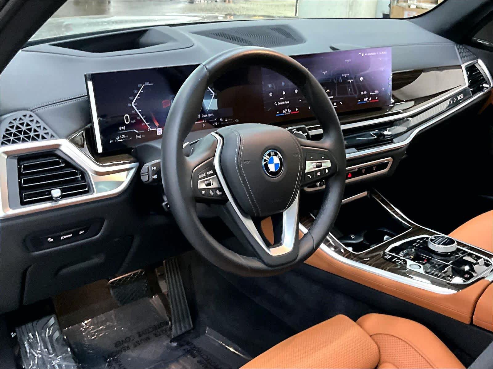 Used 2026 BMW X5 xDrive50e w/ Executive Package AWD/4WD image 17