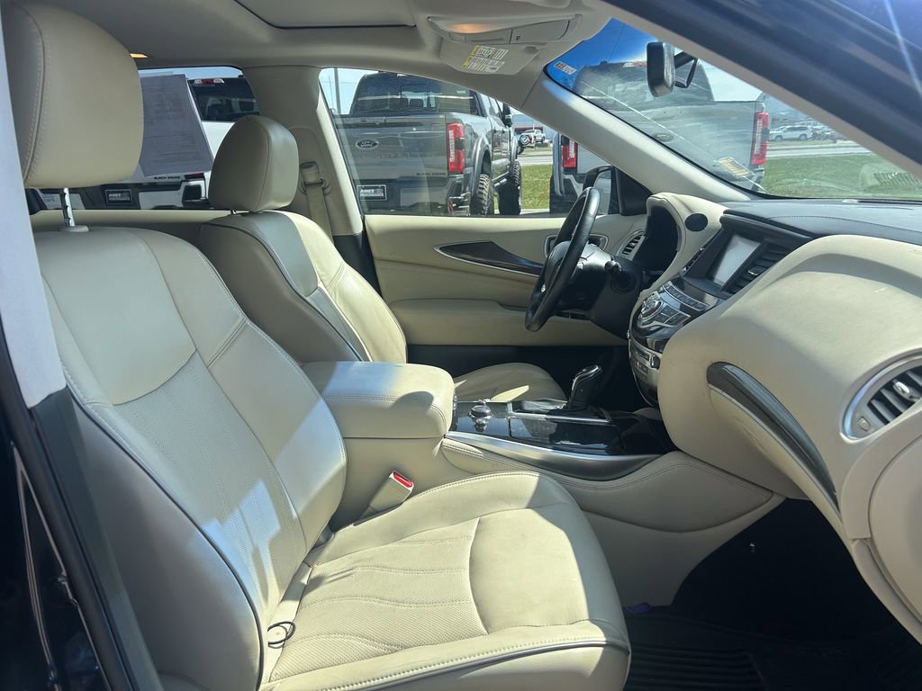 Used 2016 INFINITI QX60 Luxe image 17