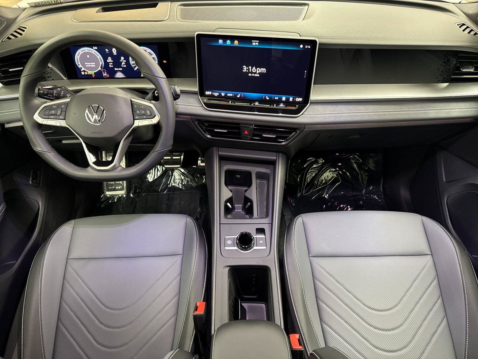 New 2026 Volkswagen Tiguan SE R-Line AWD/4WD image 12