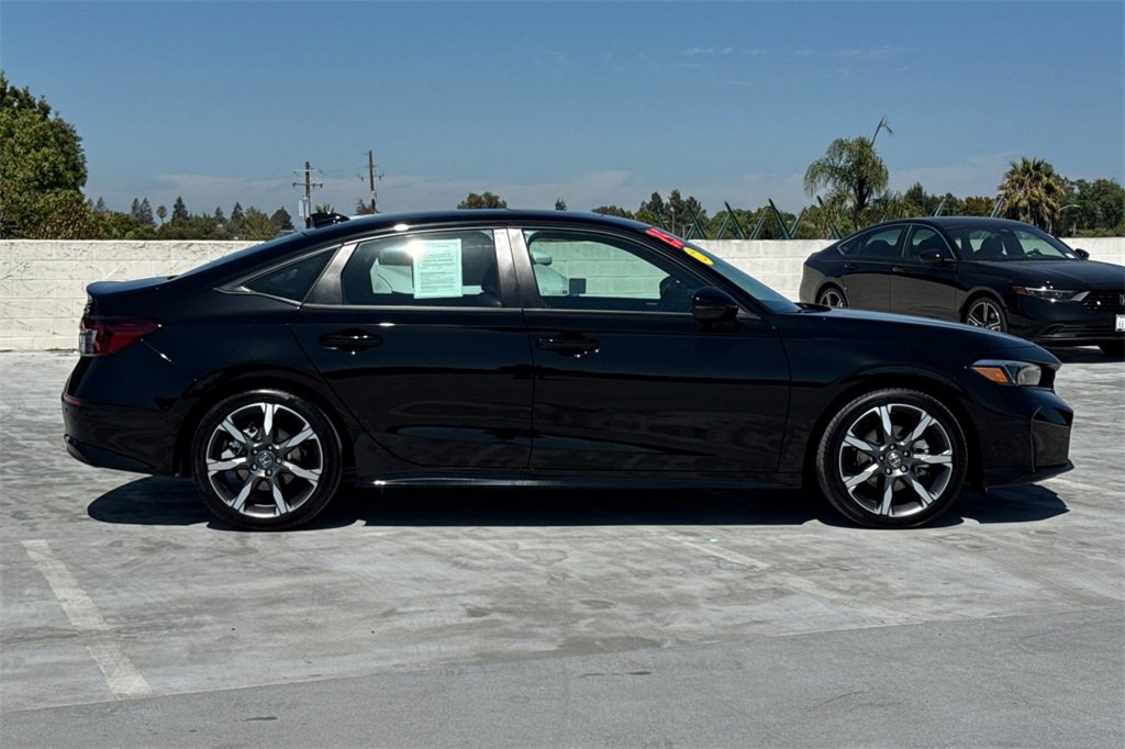 Certified 2025 Honda Civic Sport image 2