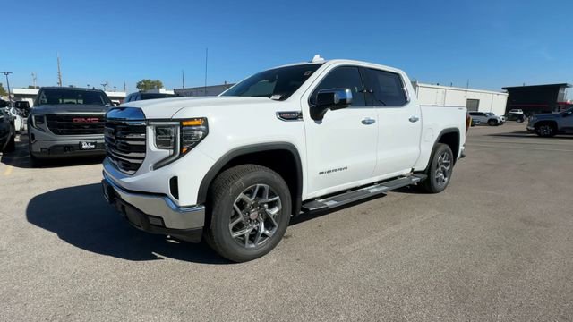 New 2026 GMC Sierra 1500 SLT w/ SLT Premium Package image 4