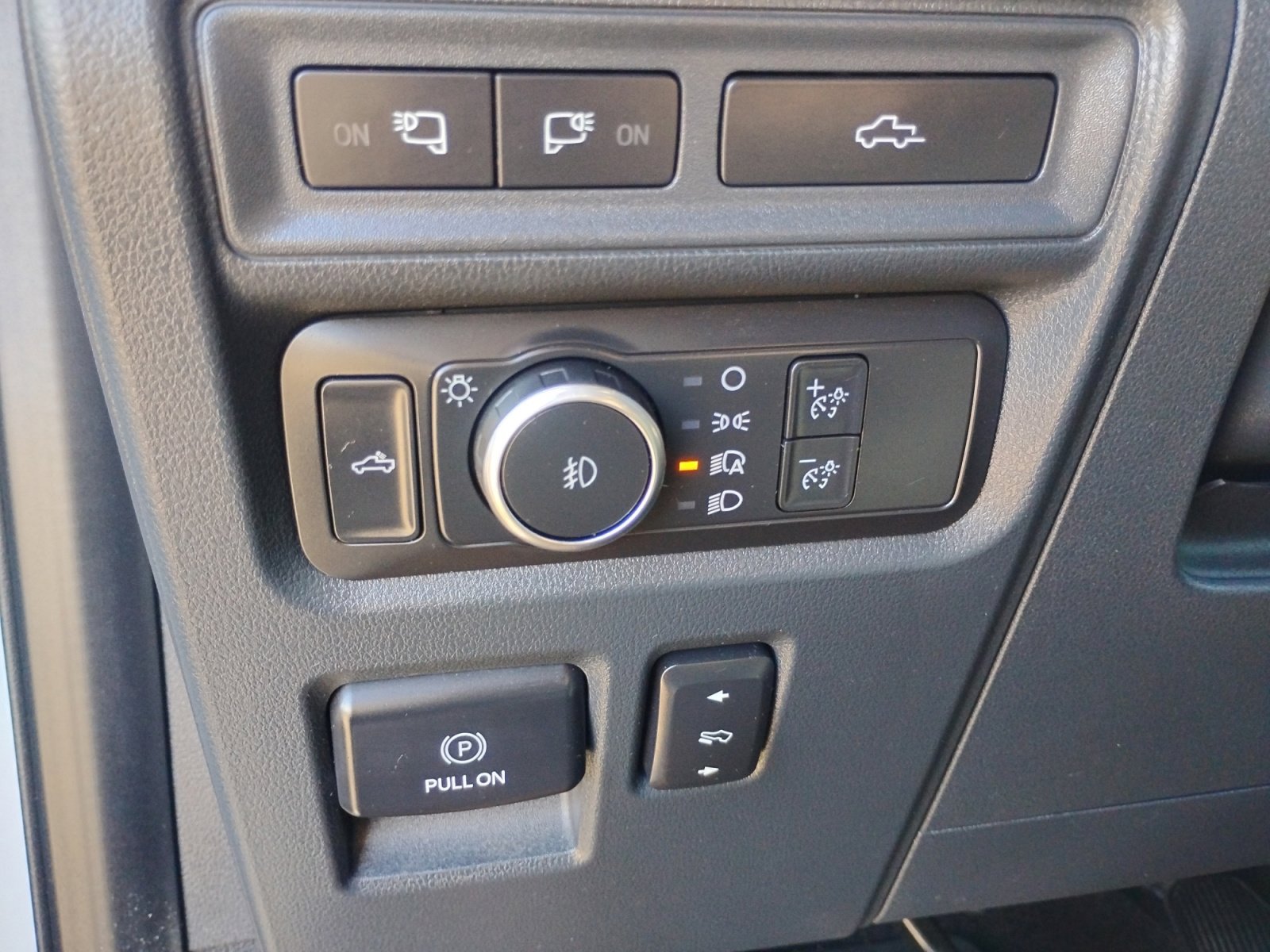 Used 2022 Ford F150 Lariat w/ Equipment Group 502A High image 24