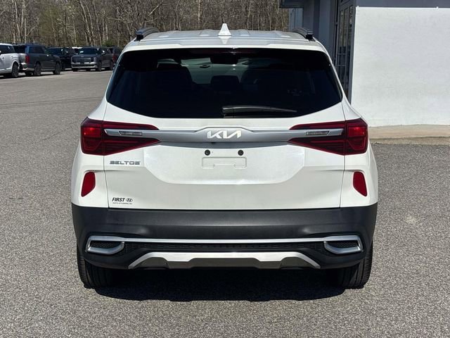 Used 2022 Kia Seltos SX w/ Sunroof Package AWD/4WD image 4