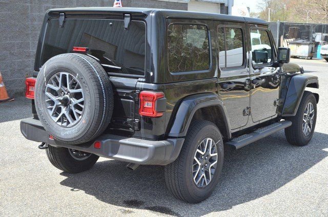 New 2025 Jeep Wrangler Sahara image 8