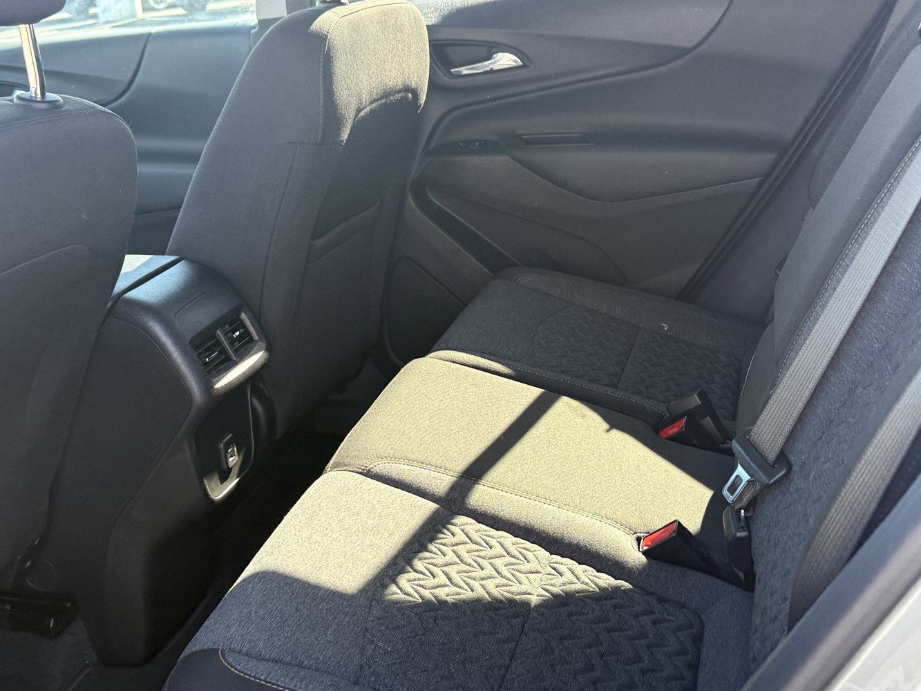 Used 2024 Chevrolet Equinox LT AWD/4WD image 23