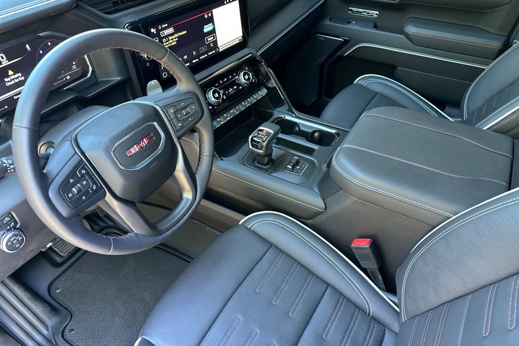 Used 2024 GMC Sierra 1500 AT4X AWD/4WD image 4