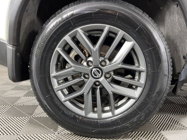 Used 2021 Nissan Rogue S image 15