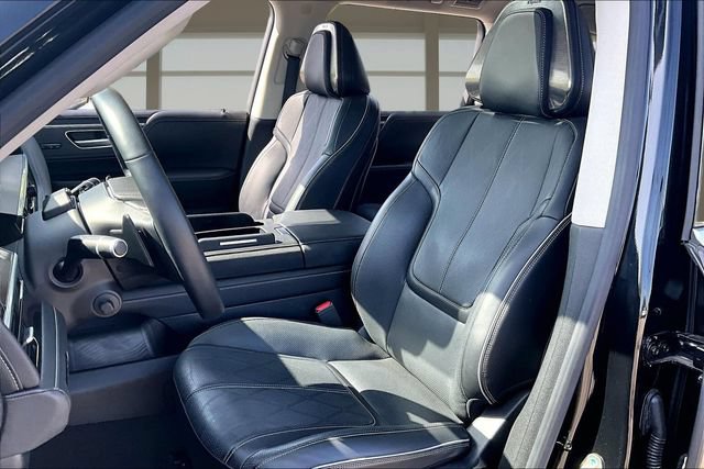 Used 2025 INFINITI QX80 Sensory AWD/4WD image 24