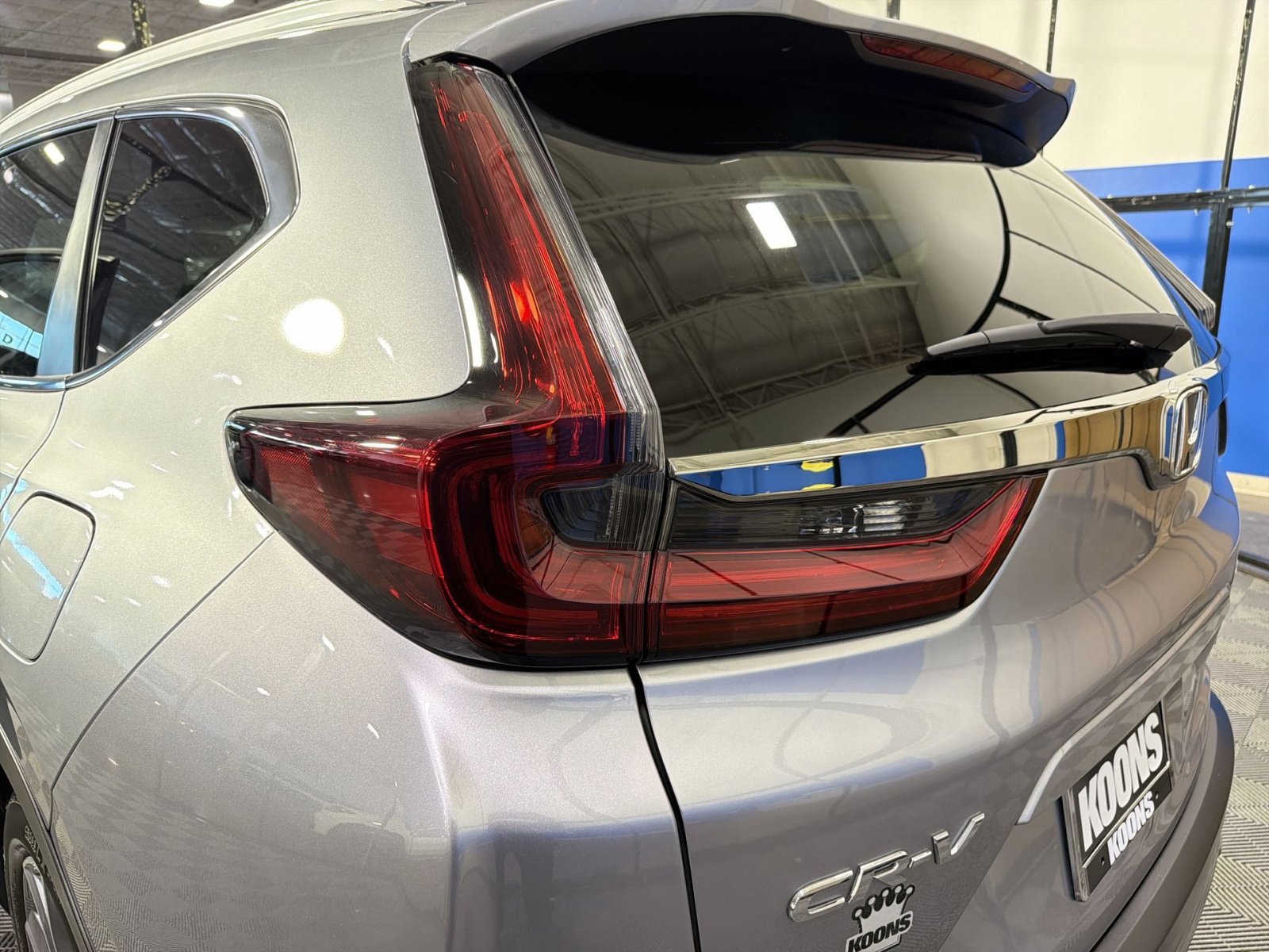 Used 2022 Honda CR-V Touring image 18