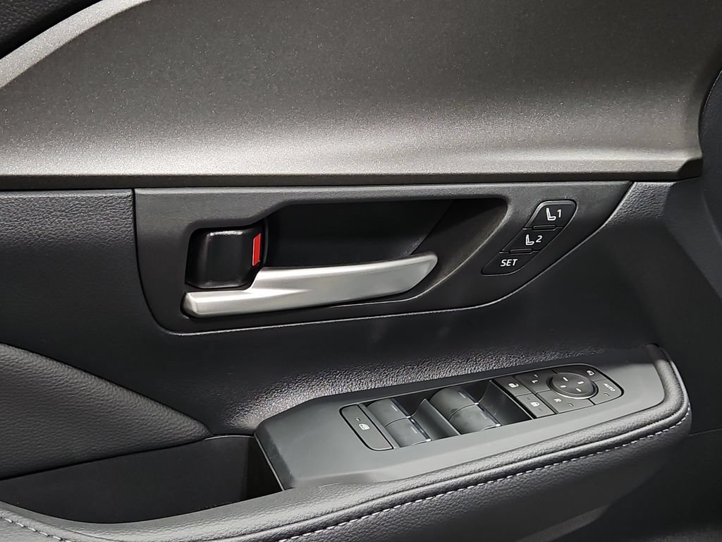 New 2026 Toyota Grand Highlander AWD Hybrid image 10
