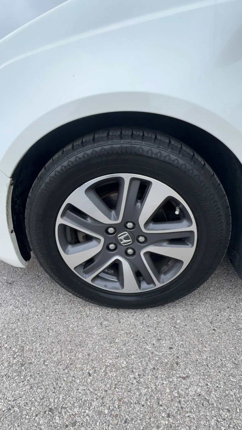 Used 2014 Honda Odyssey Touring Elite image 31