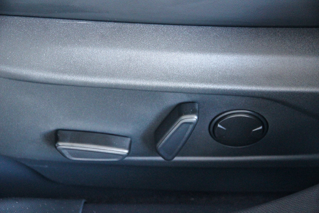 Certified 2023 Ford Mustang Mach-E Select RWD image 24