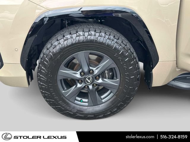 Certified 2025 Lexus LX 700h Overtrail AWD/4WD image 14