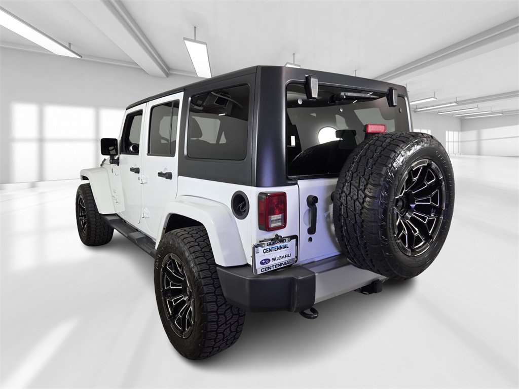 Used 2018 Jeep Wrangler Unlimited Sahara w/ Connectivity Group image 4