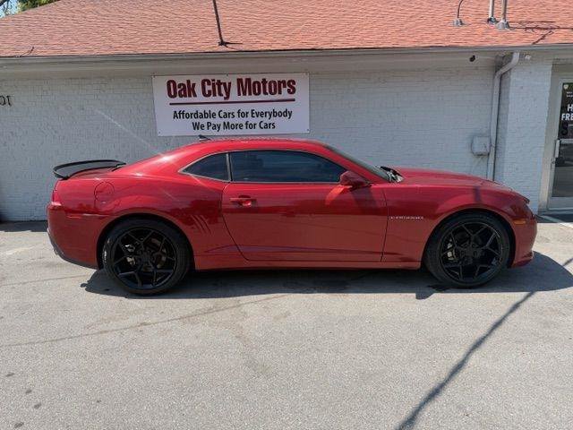 Used 2014 Chevrolet Camaro LS RWD image 4