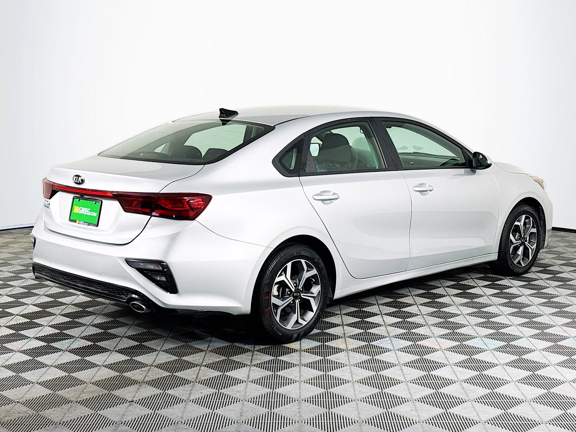 Used 2021 Kia Forte LXS FWD image 10